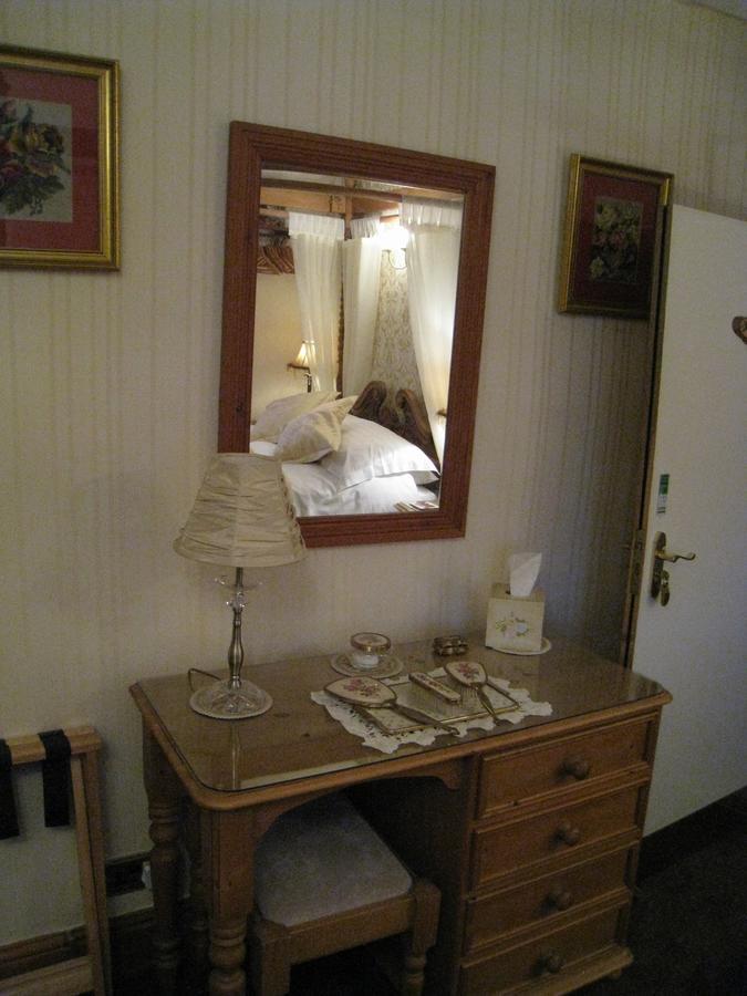 Rosebud Cottage Guest House Haworth Eksteriør billede